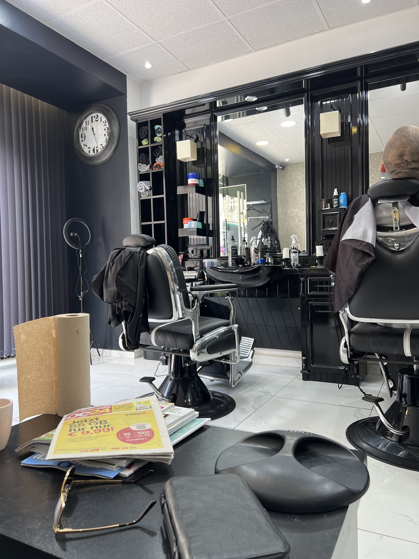 Der Salon von innen